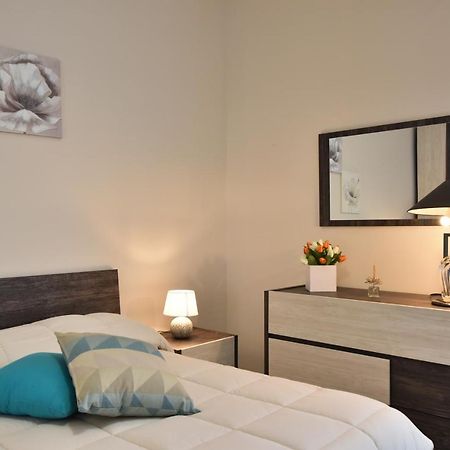 Virginia'S House Apartment Torre Annunziata Exterior photo