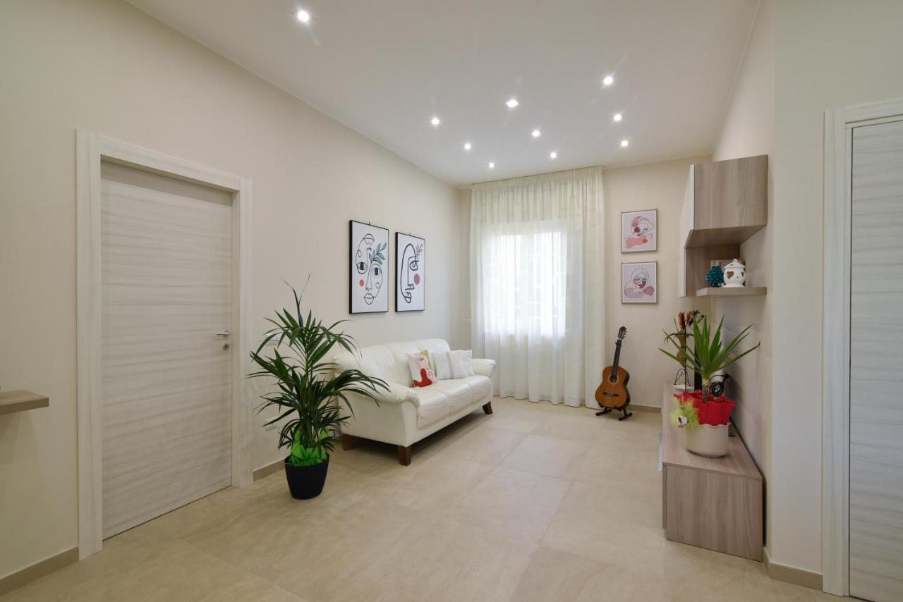 Virginia'S House Apartment Torre Annunziata Exterior photo