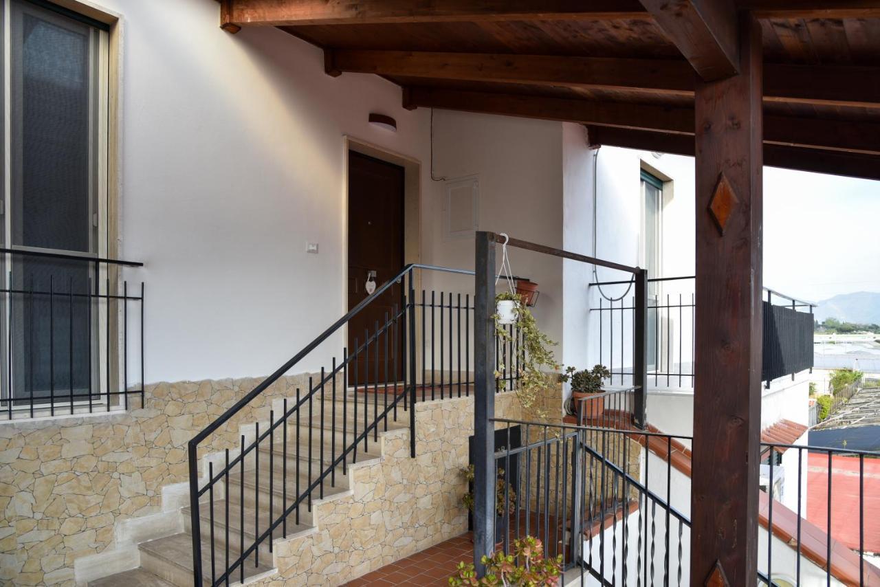 Virginia'S House Apartment Torre Annunziata Exterior photo